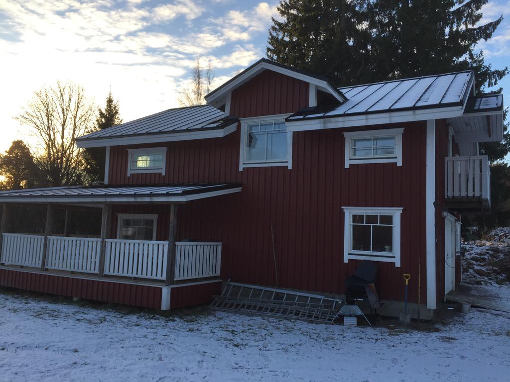 Villa Tuomiranta Sannas Exteriör bild